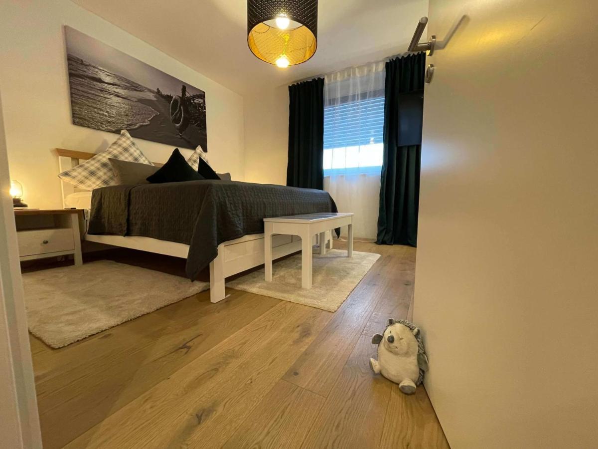 Ferienwohnung Outletcity Metzingen  Eksteriør billede